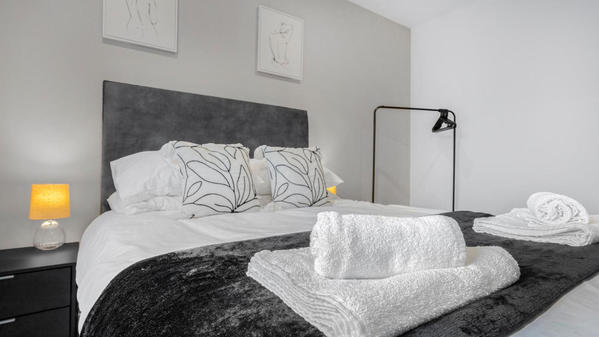 Axium Escape- 2 Bed Apartment, Birmingham City Centre Exterior foto